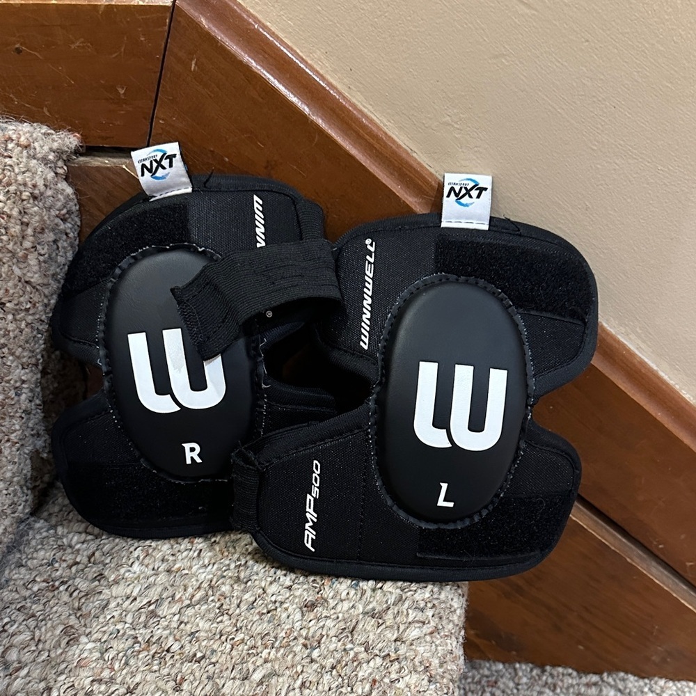 Kids Black Elbow Pads